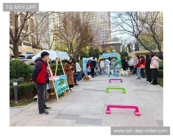 宠物运动社交：带宠物去认识新朋友，带宠物玩发朋友圈文案